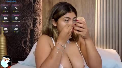 Snapshot of abby_millerr_ chatting on October 30, 12:50 pm Abbygail online show from October 30, 12:50 pm