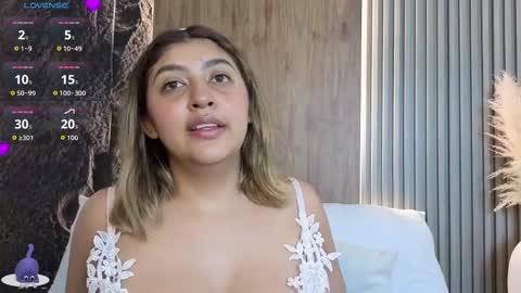 Snapshot of abby_millerr_ chatting on September 22, 3:54 pm Abbygail online show from September 22, 3:54 pm