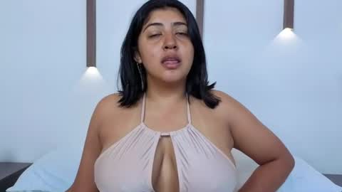 Abbygail online show from July 28, 12:48 pm