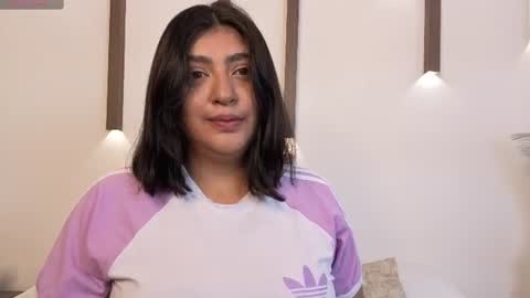 Abbygail online show from June 22, 1:30 pm