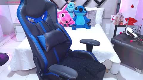 abby sexyxx online show from December 7, 9:11 pm