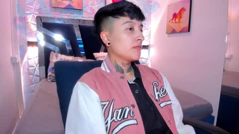 Snapshot of abby_thommson chatting on September 28, 5:25 am Abby online show from September 28, 5:25 am