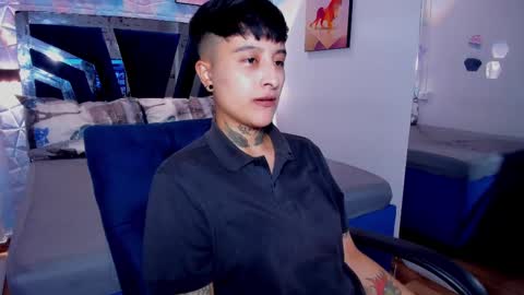 Snapshot of abby_thommson chatting on September 24, 2:32 am Abby online show from September 24, 2:32 am