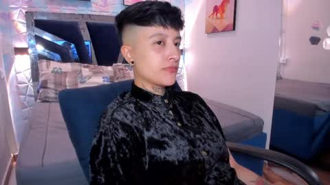 Snapshot of abby_thommson chatting on September 18, 2:21 am Abby online show from September 18, 2:21 am