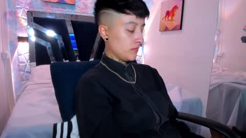 Snapshot of abby_thommson chatting on October 3, 5:56 am Abby online show from October 3, 5:56 am