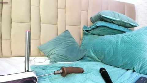 abbyadams23 online show from January 13, 2:39 am