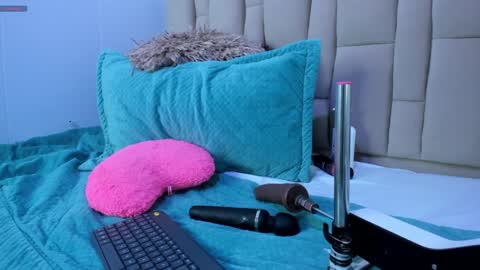 abbyadams23 online show from January 3, 2:10 am