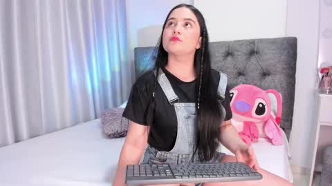 Snapshot of abbyfoxx_ chatting on March 5, 2:46 am Abby online show from March 5, 2:46 am