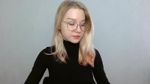 Abby Lovense is active online show from February 3, 10:03 am