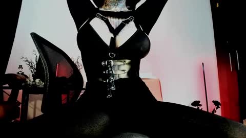 Snapshot of abbypink69 chatting on February 28, 2:09 am Abby online show from February 28, 2:09 am