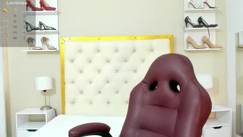 abbysandeers online show from November 1, 9:08 pm