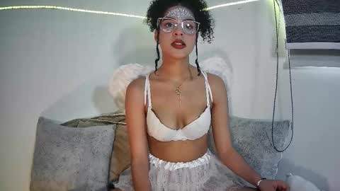 abbystorme online show from October 16, 8:33 pm