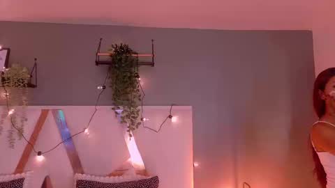 Snapshot of abbywathson chatting on September 23, 8:40 pm A B B Y online show from September 23, 8:40 pm