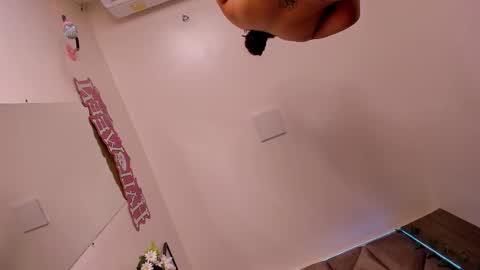 Snapshot of abbywathson chatting on October 28, 8:35 pm A B B Y online show from October 28, 8:35 pm