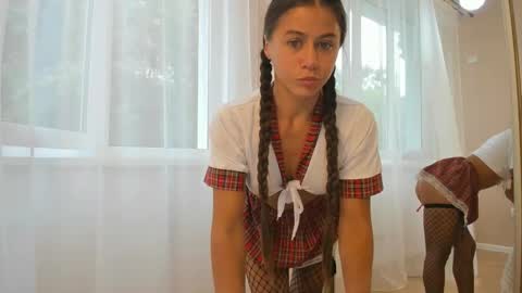 Snapshot of abella__rose chatting on September 18, 2:26 pm abella__rose online show from September 18, 2:26 pm