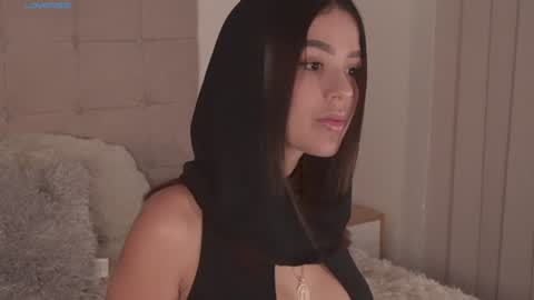 Snapshot of abellacroft chatting on January 21, 3:54 pm Abella online show from January 21, 3:54 pm