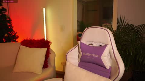 Abigail online show from December 31, 12:43 am