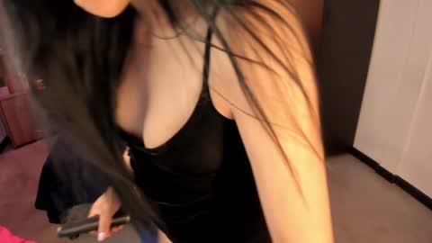 Snapshot of abiigaiil_ chatting on January 30, 8:53 pm Abigail online show from January 30, 8:53 pm