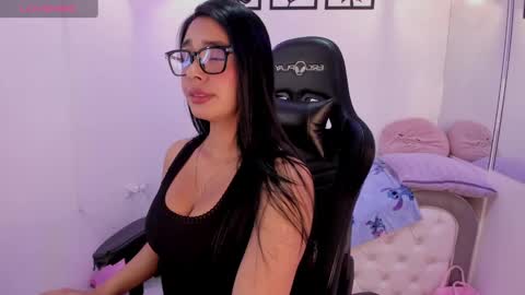 Snapshot of abril__ws chatting on September 15, 1:52 pm Abril online show from September 15, 1:52 pm