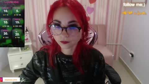 Snapshot of abril_ch_ chatting on March 1, 10:45 am abril_ch_ online show from March 1, 10:45 am