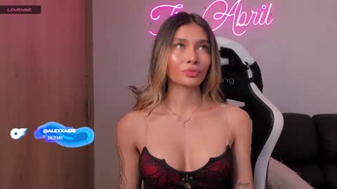 My name is Alexa. Please say hello I like to chat with you. If you have requests please use tip online show from December 4, 1:14 am