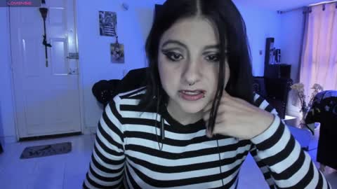 Snapshot of acid_alice666 chatting on January 16, 7:52 pm Alice online show from January 16, 7:52 pm