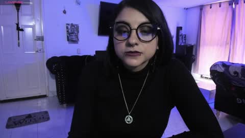 Snapshot of acid_alice666 chatting on February 5, 4:59 pm Alice online show from February 5, 4:59 pm