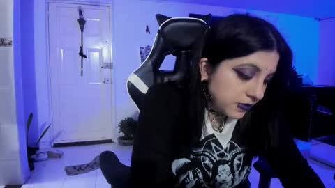 Alice online show from October 16, 1:19 am