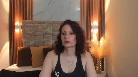 Ada online show from December 18, 11:45 am