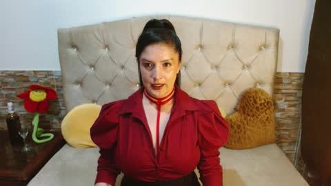 Snapshot of adafield_ chatting on January 23, 10:54 am Ada online show from January 23, 10:54 am