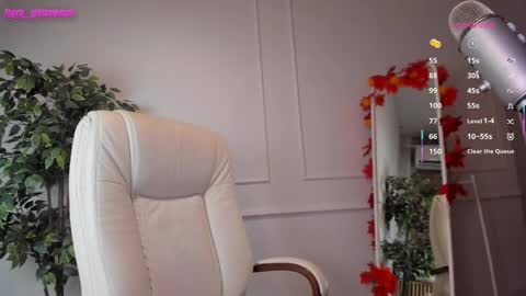 Snapshot of adalyn_glow chatting on October 29, 5:15 pm Adalyn online show from October 29, 5:15 pm