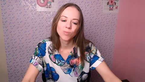 Snapshot of adamais_ chatting on December 23, 7:28 am adamais_ online show from December 23, 7:28 am
