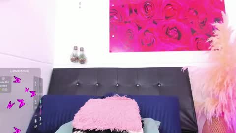 Cloe Adams  online show from November 14, 11:43 am