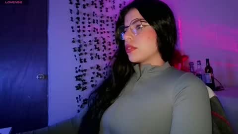 Snapshot of adararose1 chatting on March 10, 1:01 am Adara online show from March 10, 1:01 am