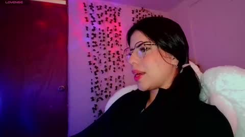 Adara online show from October 6, 6:23 pm