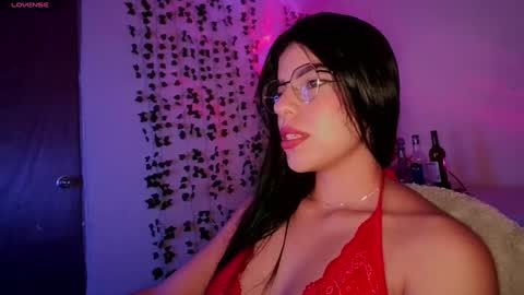 Snapshot of adararose1 chatting on March 10, 9:29 pm Adara online show from March 10, 9:29 pm