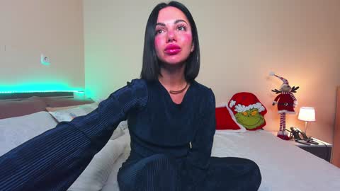 Sabi online show from December 18, 2:38 pm