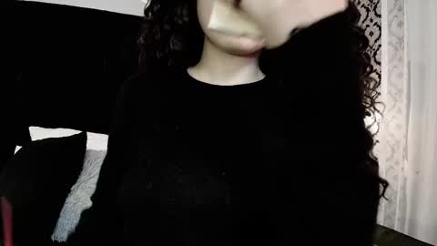 Snapshot of adeelinee chatting on October 27, 7:52 pm Ade online show from October 27, 7:52 pm