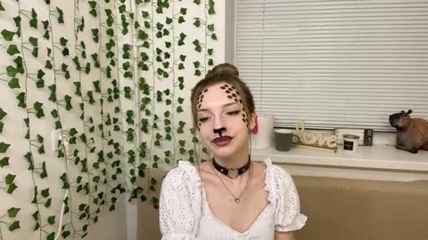 Adele online show from December 10, 2:50 pm