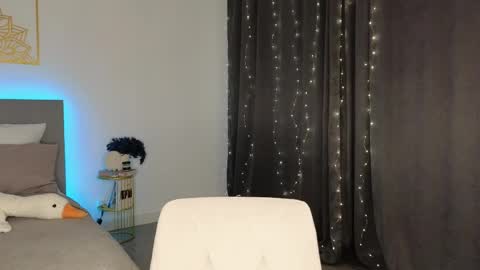 Adele online show from April 12, 8:55 pm