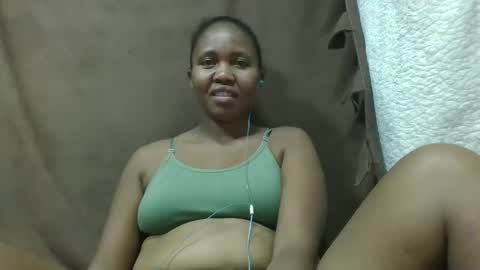 adelealy online show from February 18, 1:55 pm