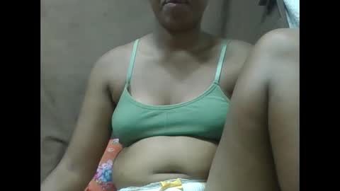 adelealy online show from February 1, 3:28 pm