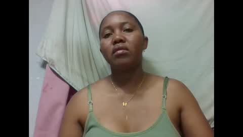 adelealy online show from February 21, 6:36 am