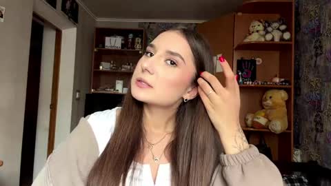 Poly online show from April 8, 11:12 am