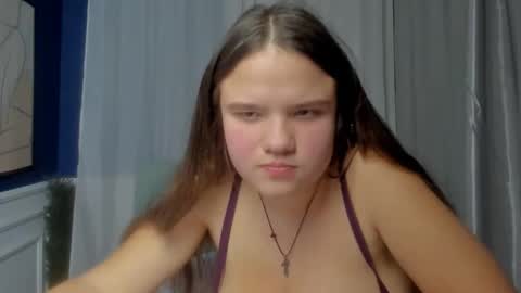 adelecruzz online show from February 11, 1:23 pm