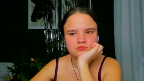 adelecruzz online show from March 7, 1:18 pm