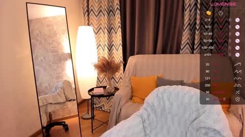 Snapshot of adeleroberts chatting on January 24, 12:10 pm Adele online show from January 24, 12:10 pm