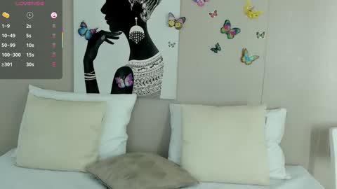 Adele Smithh online show from October 1, 11:37 am