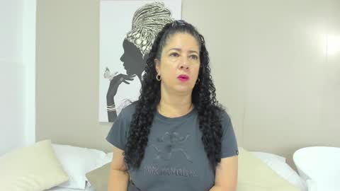 Adele Smithh online show from January 31, 11:35 am