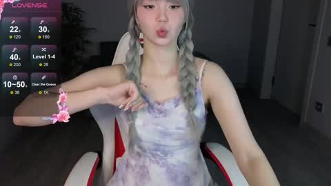 adelina__flower online show from February 17, 2:00 am